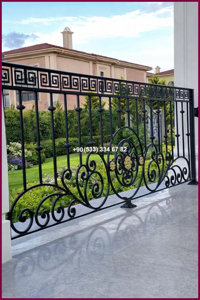 Balkon Korkulukları