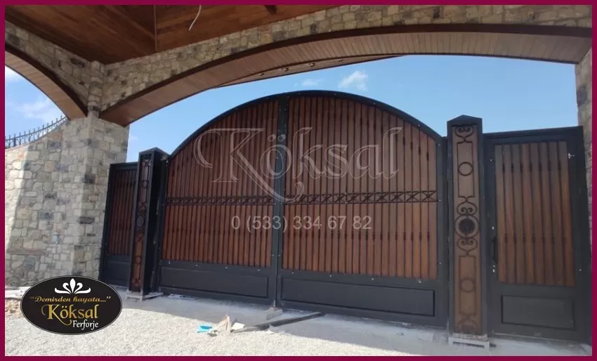 Kanatlı Villa Garaj Kapısı – Demir Çubuklu Garaj Kapısı